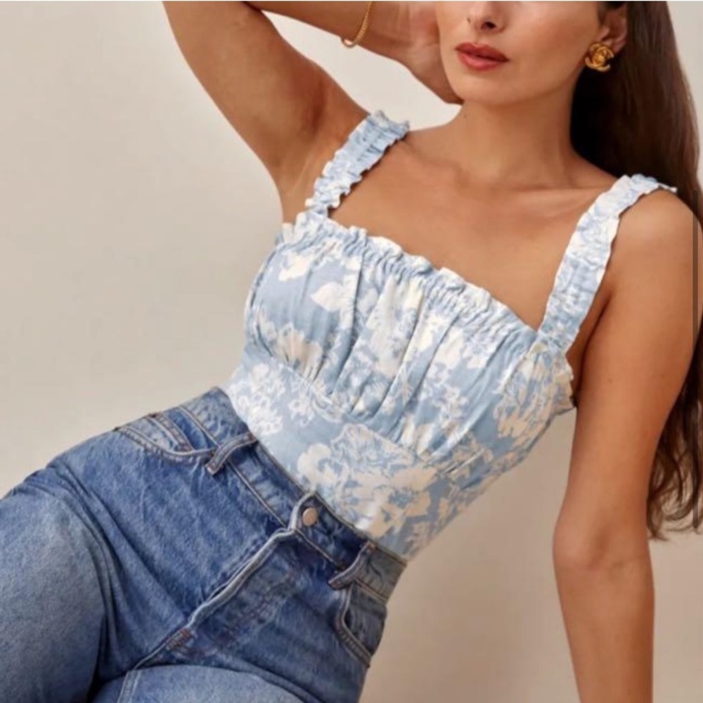Reformation Blue Floral Smocked Strap Crop Top - 100% linen - Picture 2 of 10